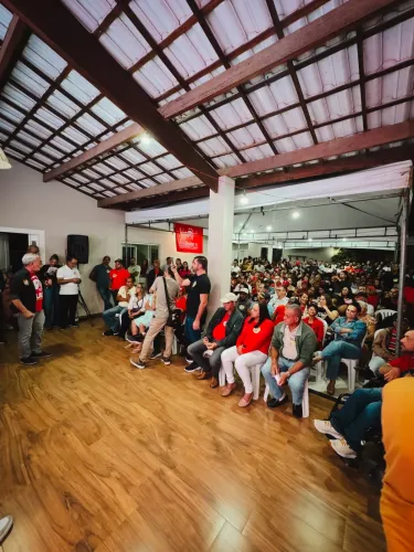 Reunião em Planalto — foto 168