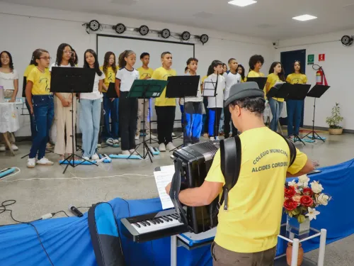 Visita ao colégio estadual de Condeúba — foto 8