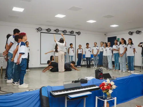 Visita ao colégio estadual de Condeúba — foto 48