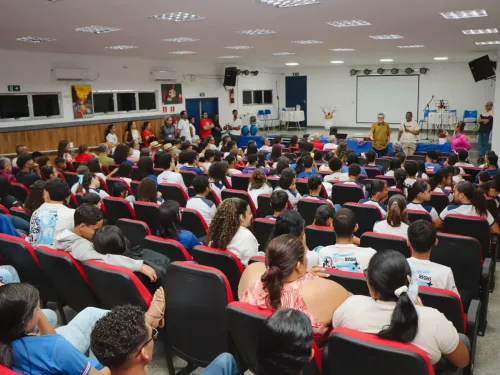 Visita ao colégio estadual de Condeúba — foto 54