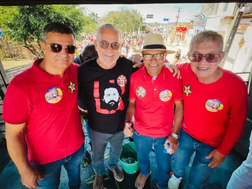 Chegada das Bandeiras em Lucaia — foto 89