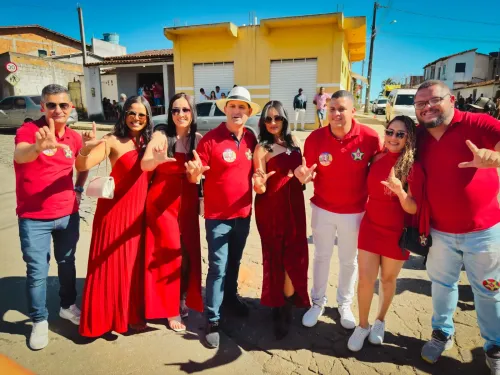 Chegada das Bandeiras em Lucaia — foto 97