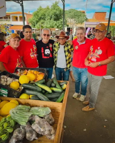 Visita a feira do distrito de Bate Pé — foto 64
