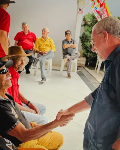 Reunião e caminhada na feira com Gil Rocha — foto 7