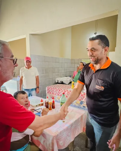 Reunião e caminhada na feira com Gil Rocha — foto 109