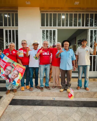 Caminhada no comércio de Ibiassuce — foto 1
