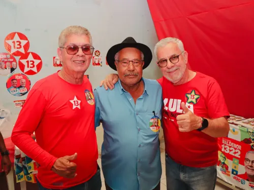Caminhada no comércio de Ibiassuce — foto 13