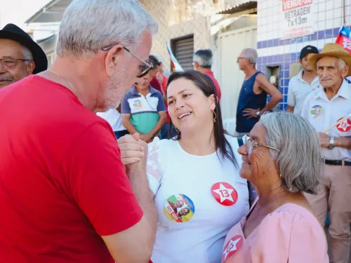 Caminhada no comércio de Ibiassuce — foto 44