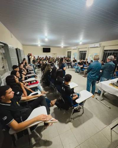Visita a Escola Família Agrícola de Caculé — foto 11