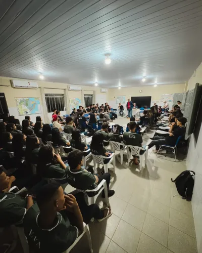 Visita a Escola Família Agrícola de Caculé — foto 14