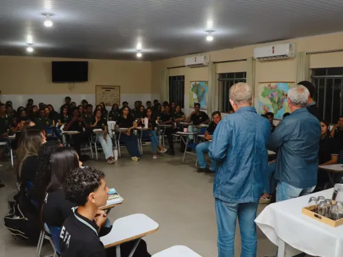 Visita a Escola Família Agrícola de Caculé — foto 68