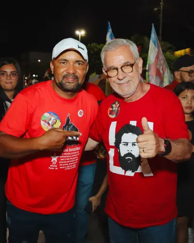 Comício do Jero em Poções — foto 9