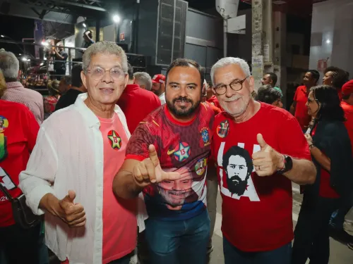 Comício do Jero em Poções — foto 35