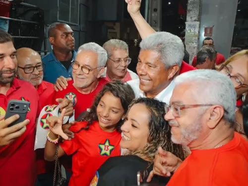 Comício do Jero em Poções — foto 57