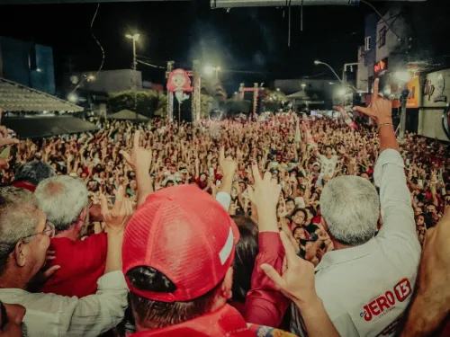 Comício do Jero em Poções — foto 59