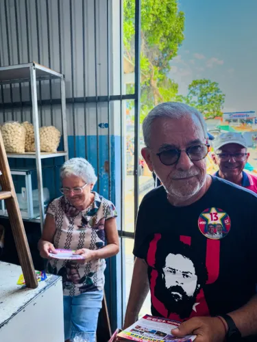 Caminhada na feira — foto 14
